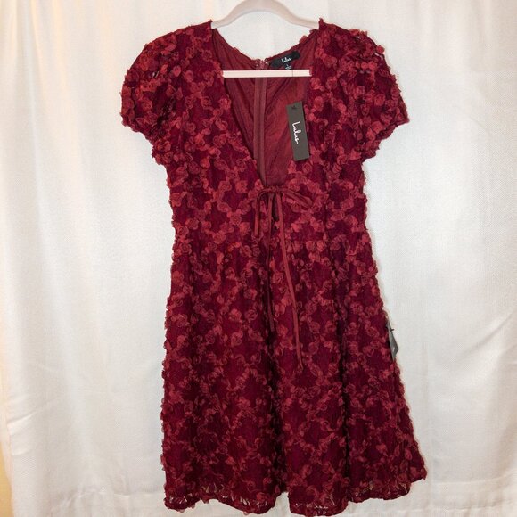 Lulus NWT Burgundy Lace Dress L | 3D Floral Appliqué Wedding Guest Outfit - Picture 2 of 15